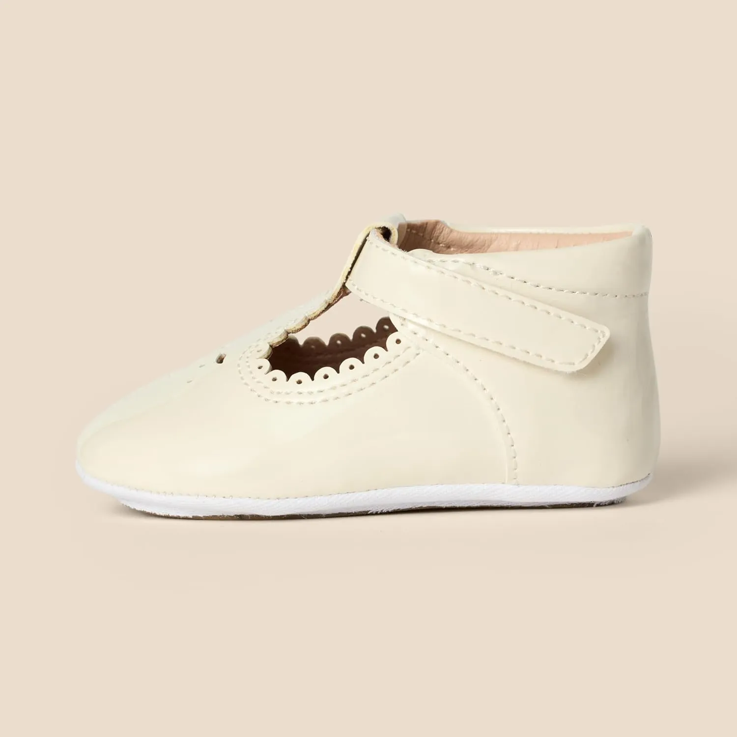 Amazon Essentials x Sofia Grainge Toddlers and Baby Girls Non-Slip Mary Jane Shoes