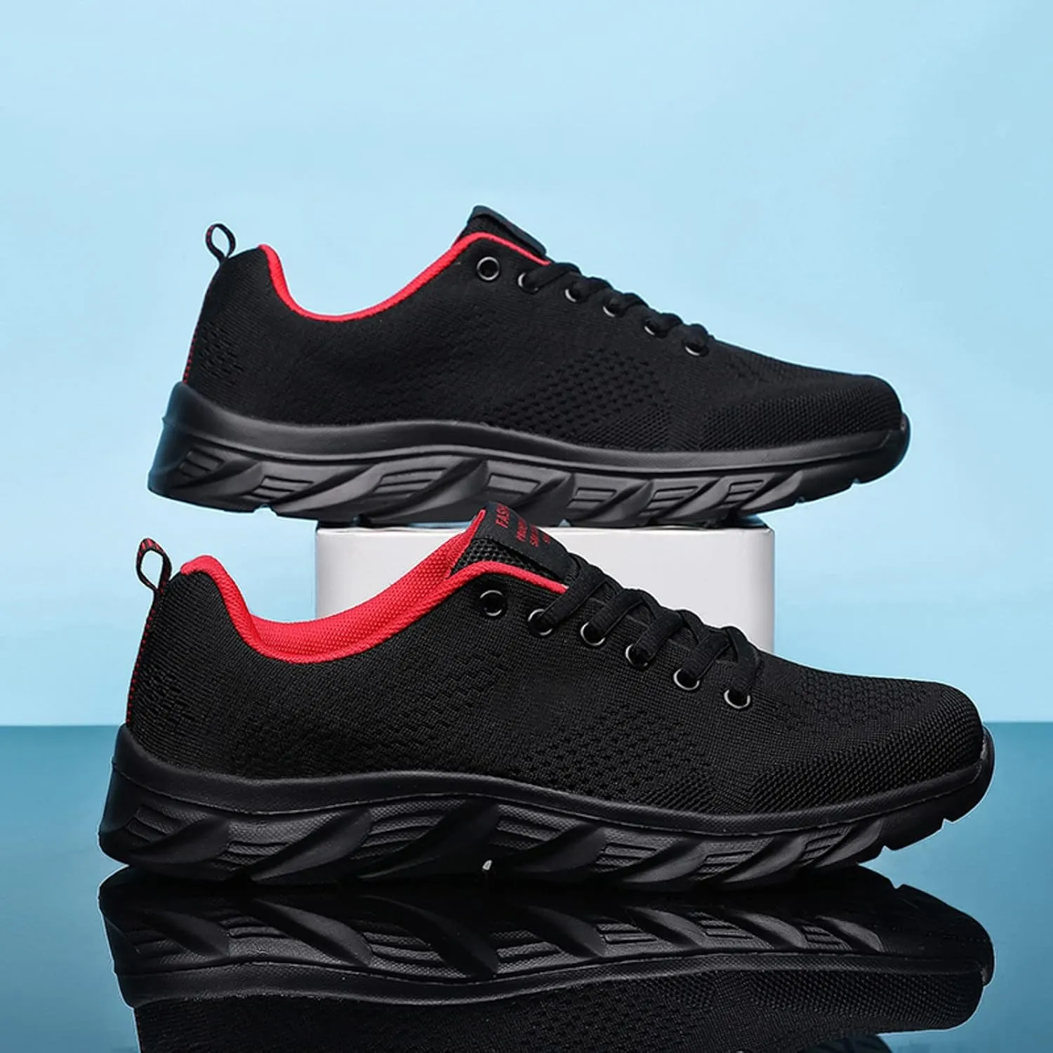 Men's Minimalist Barefoot Shoes Breathable Casual Comfortable Walking Sneaker Men's Comfortable Diabetic Shoes