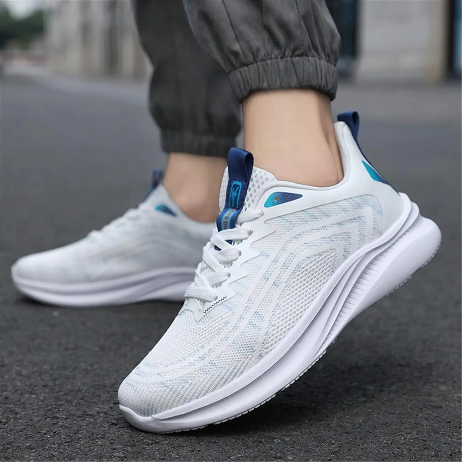 Men's Non Slip Tennis Sneakers Breathable Casual Comfortable Walking Sneaker Men's Sport Breathable Mesh Shoes